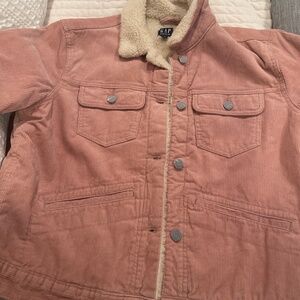 Gap pink corduroy Sherpa lined women’s jacket
